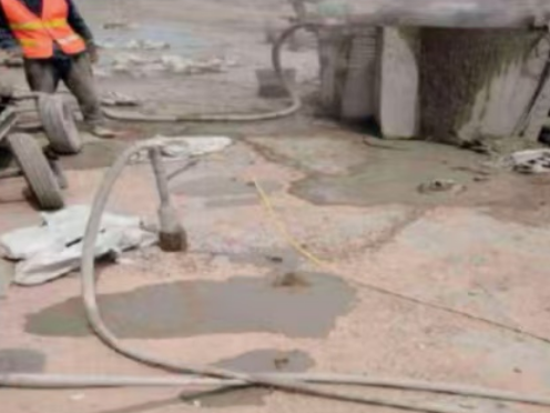 润州水泥混凝土路面板底注浆技术 路面脱空注浆整治方案