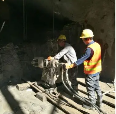 润州水下抗分散灌浆料特点 水下不分散注浆料介绍